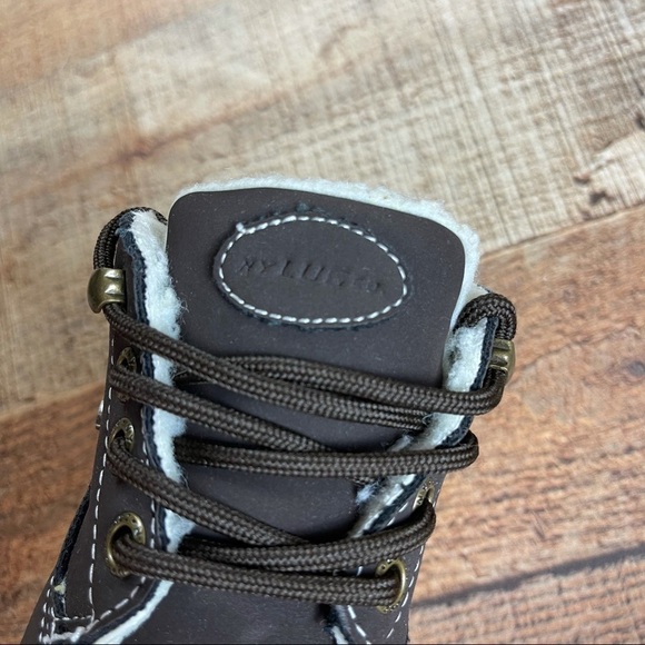 Lugz Size 5 Sherpa Lined Lace Up Boots Chocolate Brown Hiking Outdoor Fall - Picture 4 of 8